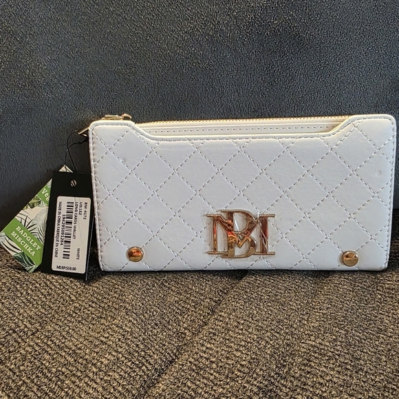 Badgley Mischka Handbags - Badgley Mischka White Quilted Wallet with Gold Logo